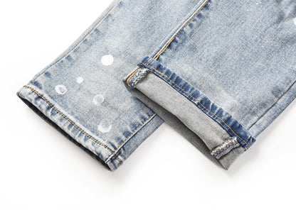 Denim à patchs cloutés