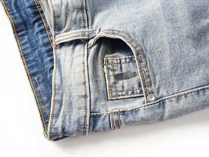 Denim à patchs cloutés